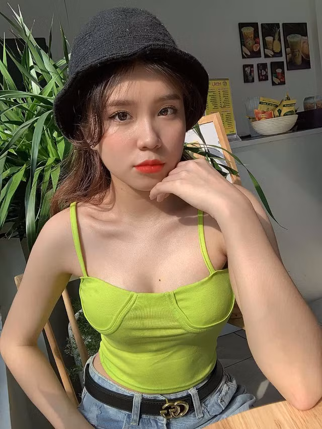 Hiện tại Nhung chưa có dự định về công việc sau này, nhưng cô nàng đã tìm được những đam mê mà cô có thể theo đuổi.
