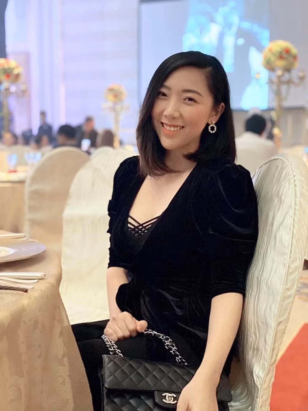 Huỳnh Mi - em gái Trấn Thành là một trong những hot mom nhận được nhiều sự quan tâm của cư dân mạng.