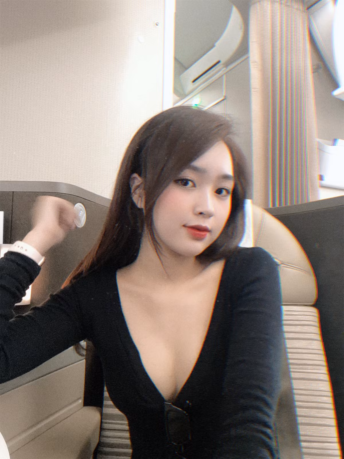 Cơ duyên khiến Phương Anh quyết định đi theo con đường mẫu ảnh từ khi cô đăng tải những hình ảnh của chính mình lên trang cá nhân, nhận được sự chú ý và những lời mời chụp ảnh quảng cáo cũng đến từ đó.