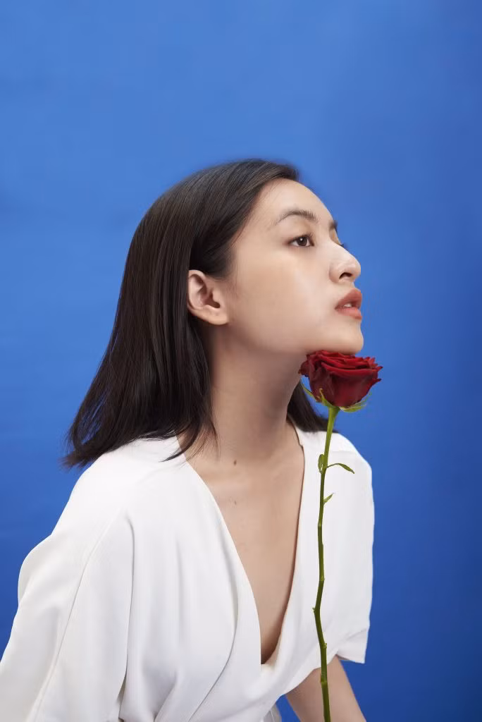 Thảo Tâm lựa chọn cho mình phong cách thời trang đa dạng, biến hóa lúc gợi cảm, lúc năng động cánh tính.