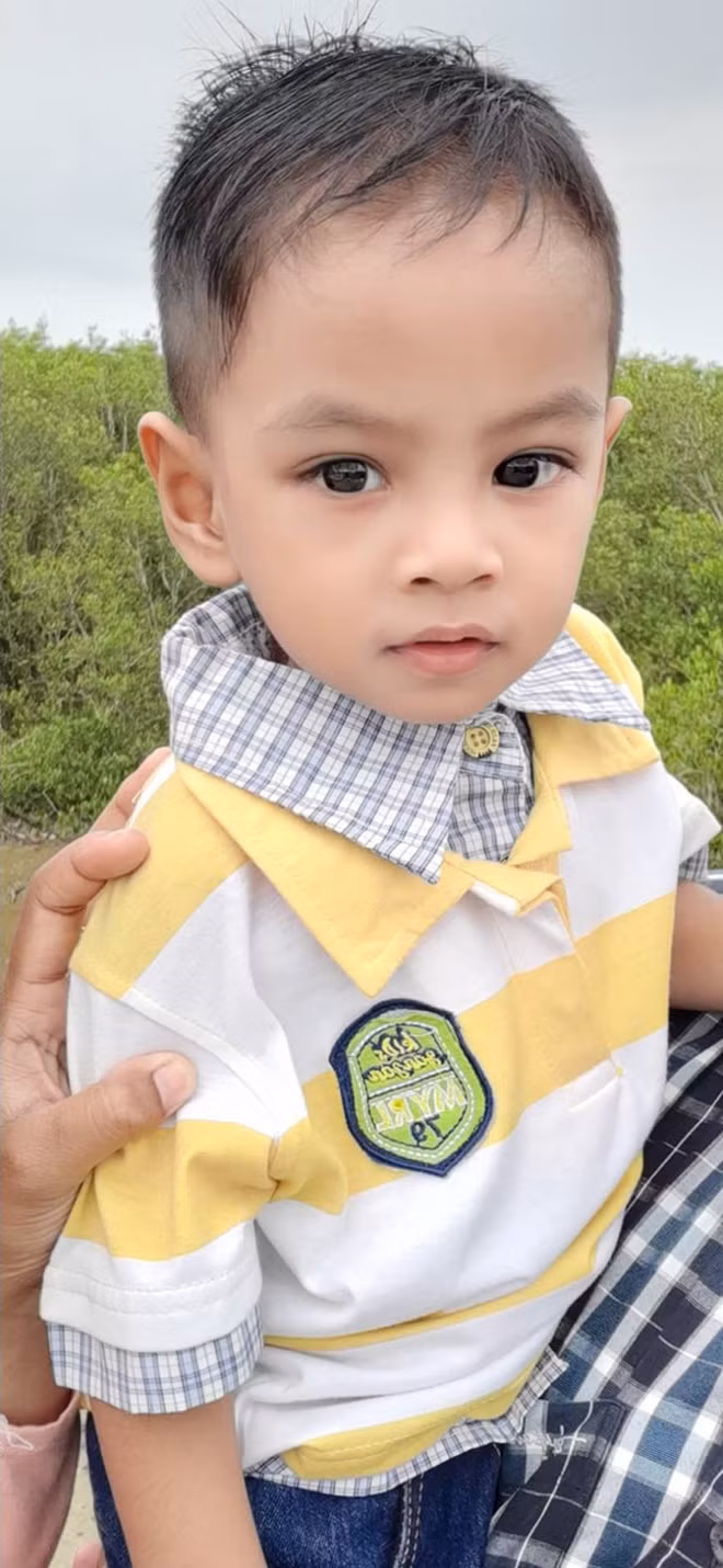 Mẹ của Arsya cũng cho con tham gia rất nhiều hoạt động ngoài trời để cậu phát triển tốt nhất cả về thể lực và trí tuệ.
