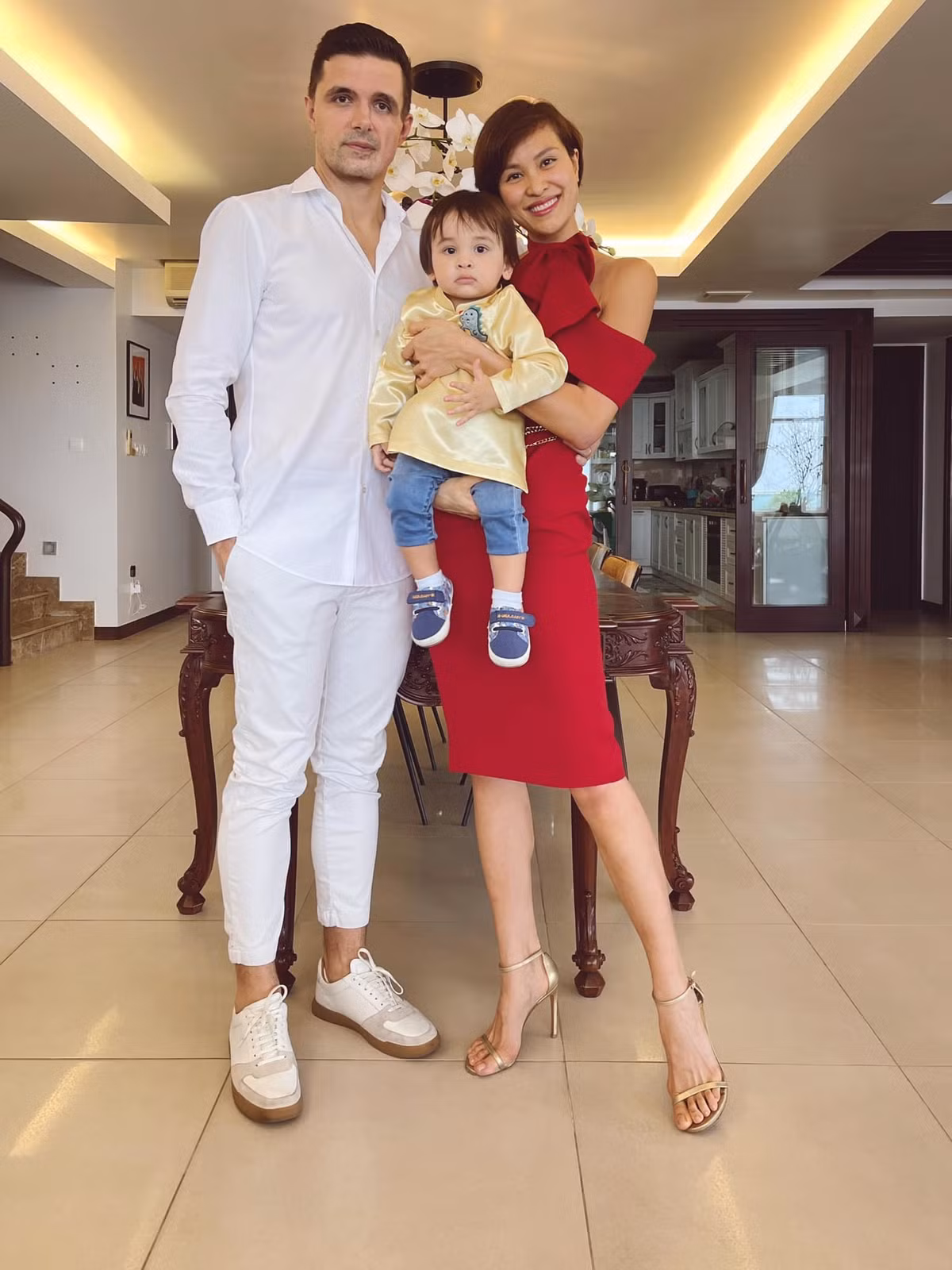 Cuoc song “suong nhu tien” cua 3 my nhan Viet lay chong Tay-Hinh-21