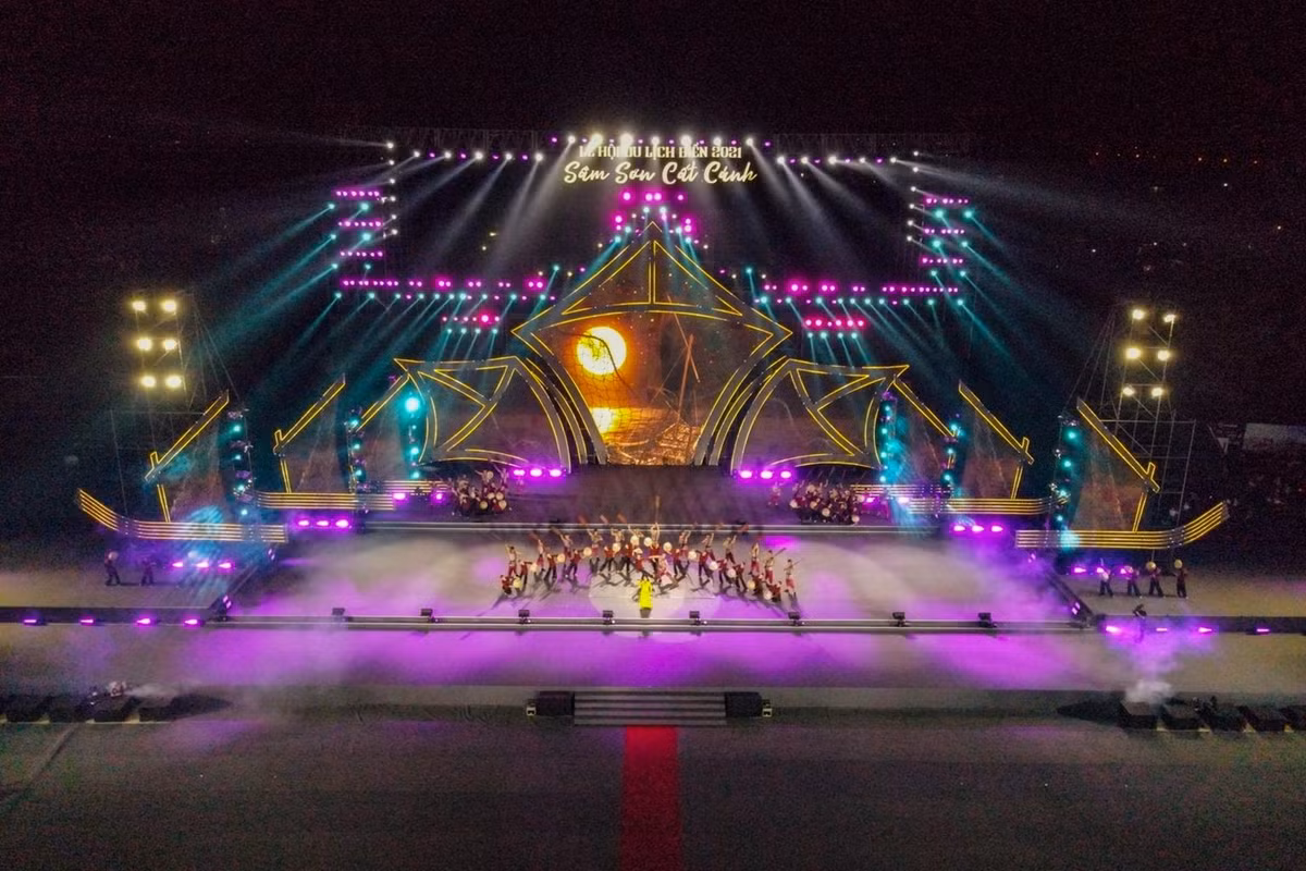 Sun Group ra mat khu do thi quang truong bien Sun Grand Boulevard tai Sam Son