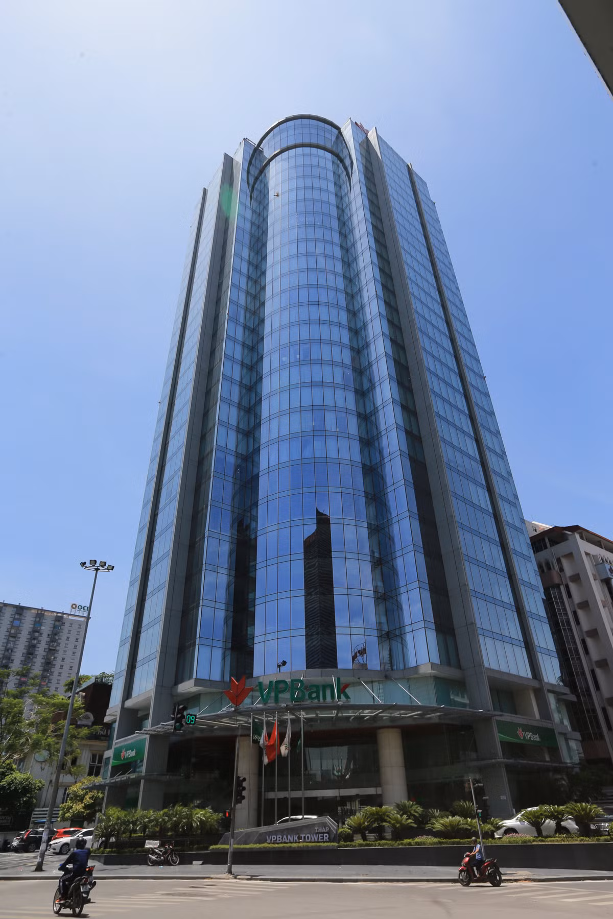 Nhieu chi tieu tai chinh VPBank tiep tuc cai thien manh me nua dau nam 2021-Hinh-2