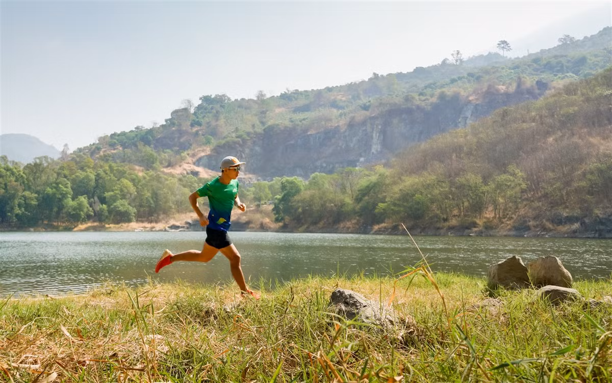 Giai chay marathon dau tien to chuc tai Tay Ninh tren cung duong quanh Nui Ba Den-Hinh-3