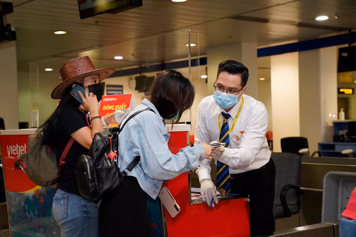 Vietjet va Bao hiem HD ra mat goi bao hiem “Bay an toan”-Hinh-2