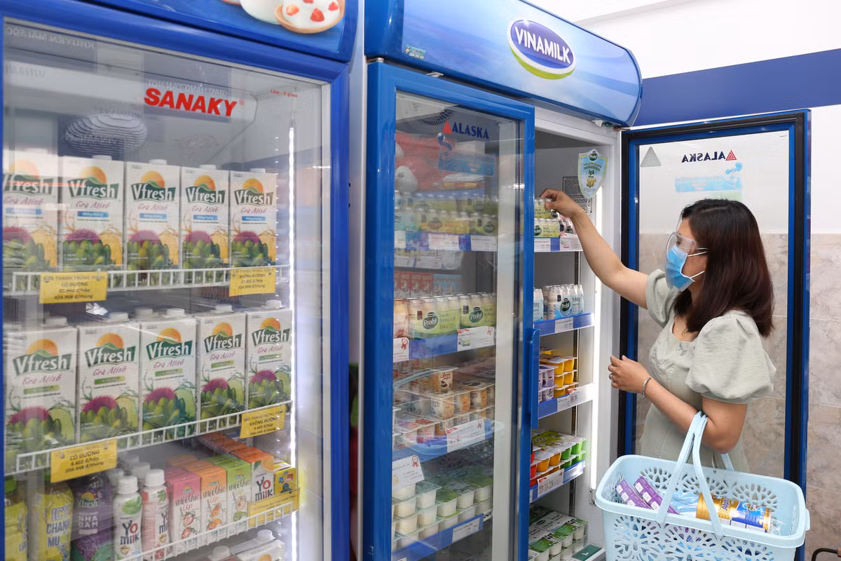 Vinamilk ho tro san pham dinh duong thiet yeu nham tro gia nguoi tieu dung-Hinh-2