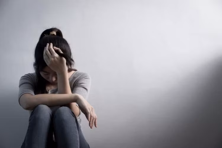 Đặc biệt, những người mắc bệnh tiểu đường có nguy cơ mắc trầm cảm cao hơn. Ảnh: hellobacsi.