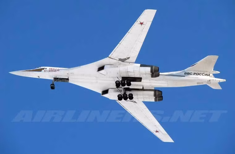 10 Nikolai Kuznetsov.