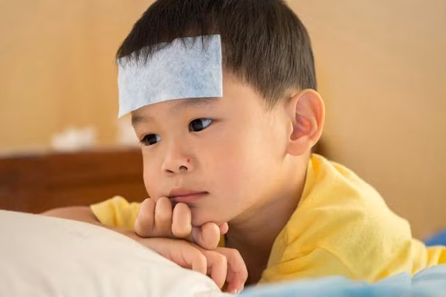 5 dau hieu thuong gap cho thay tre thieu kem, bo sung keo muon