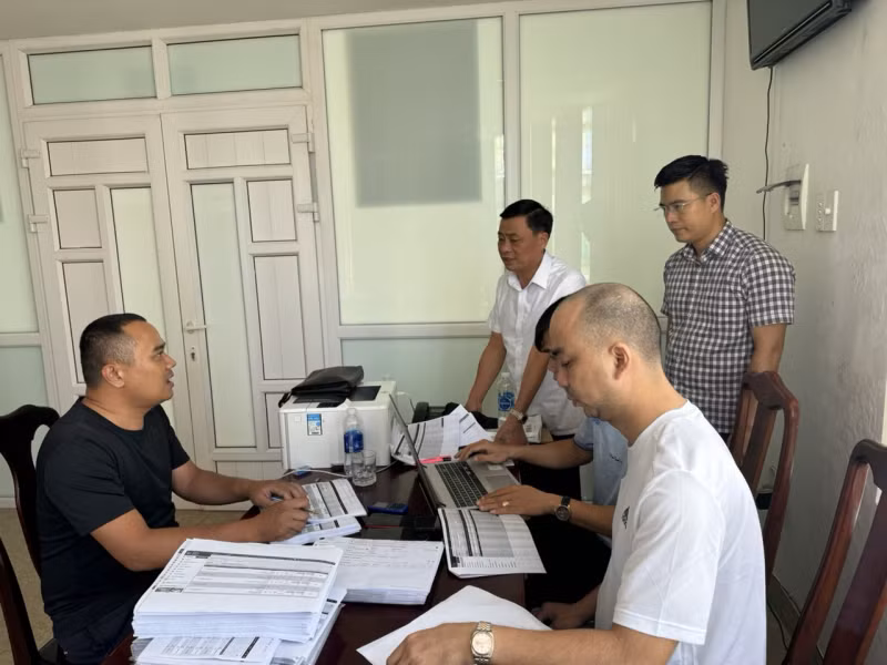 Triệt phá đường dây cá độ bóng đá qua mạng hơn 22 tỷ đồng - Hình 2 Triet pha duong day ca do bong da qua mang hon 22 ty dong-Hinh-2