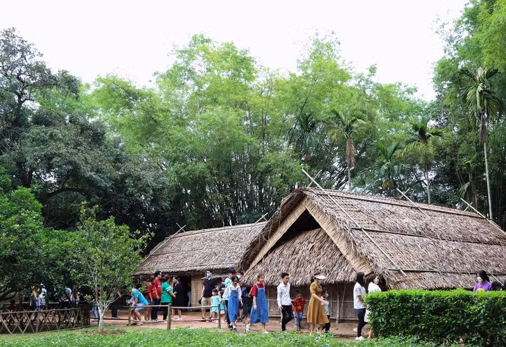 Vô xứ Nghệ thăm quê Bác Vo xu Nghe tham que Bac