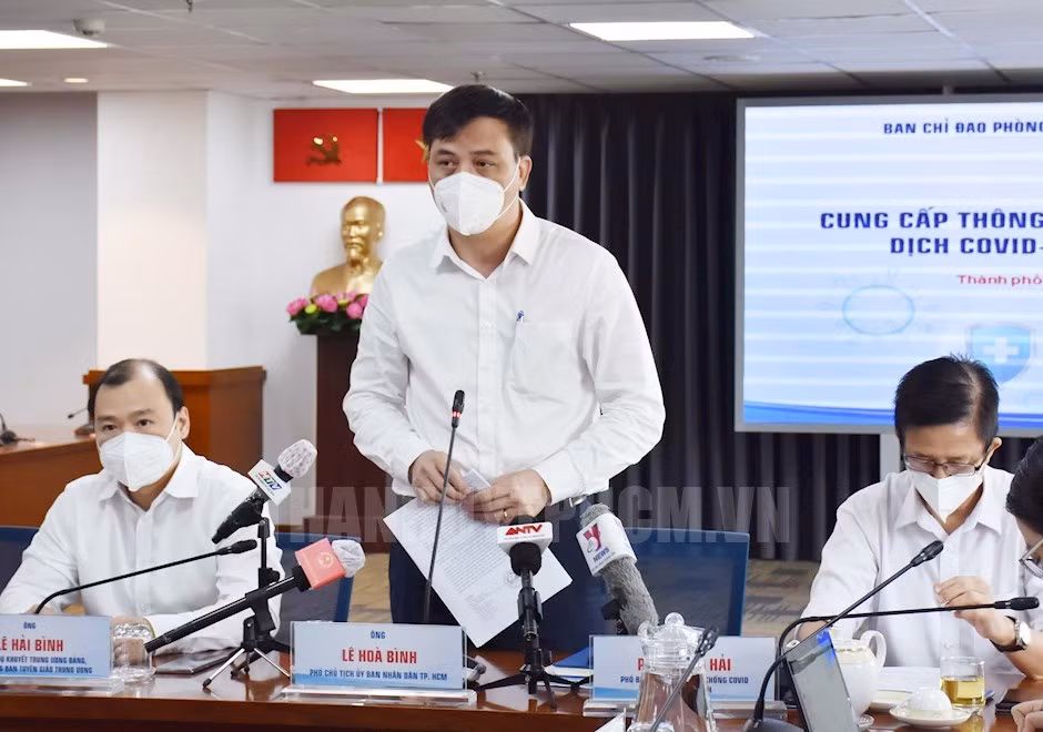 Dấu ấn Phó Chủ tịch TP HCM Lê Hòa Bình trước khi gặp nạn - Hình 5 Dau an Pho Chu tich TP HCM Le Hoa Binh truoc khi gap nan-Hinh-5