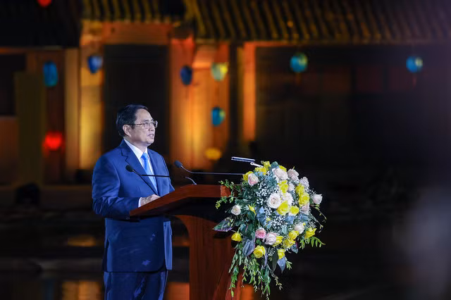 Thu tuong: Nganh du lich can cach lam moi de… bien “nguy thanh co”