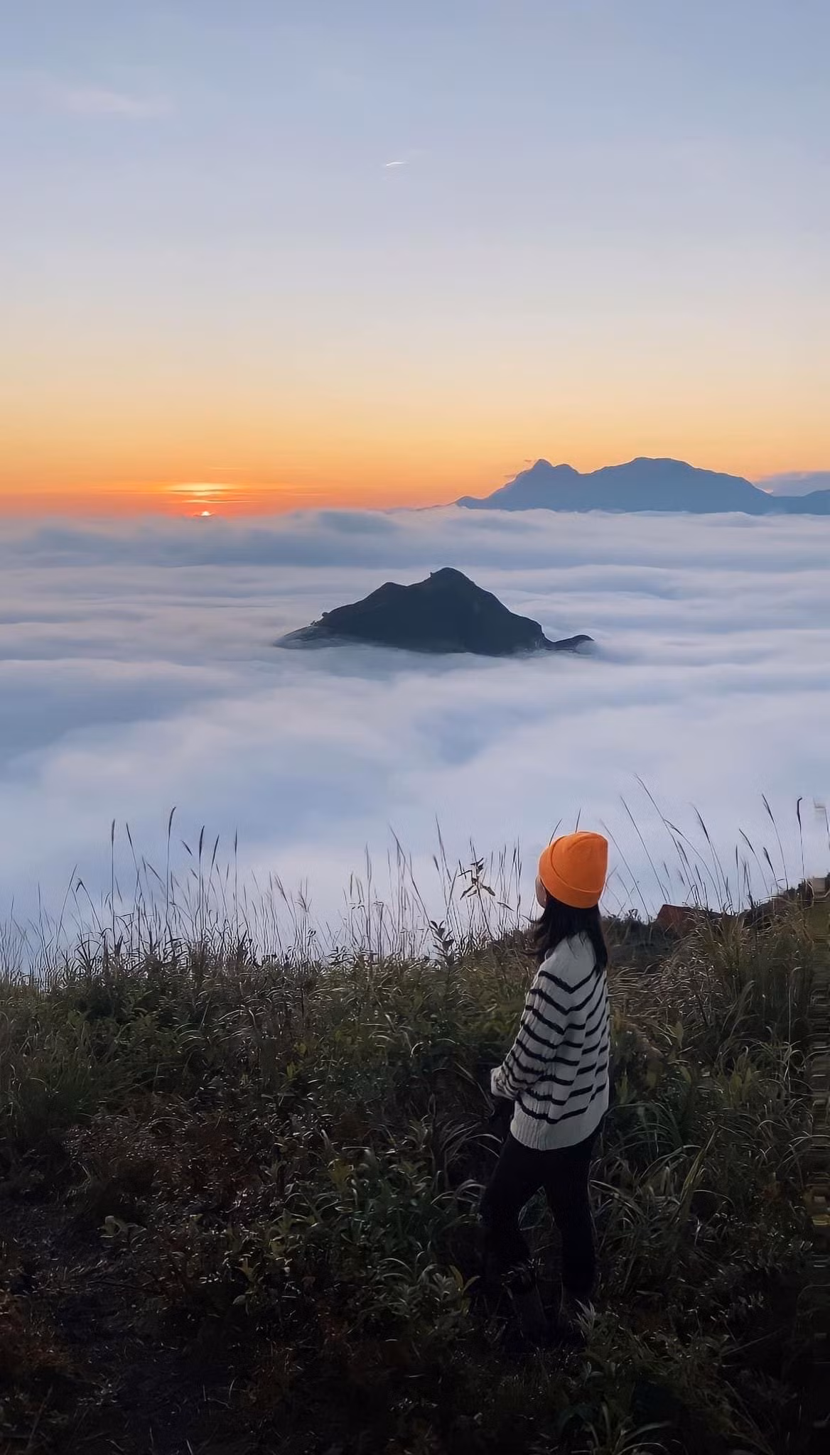 Gioi tre ru nhau chinh phuc bien may giua dai ngan Tay Bac-Hinh-16