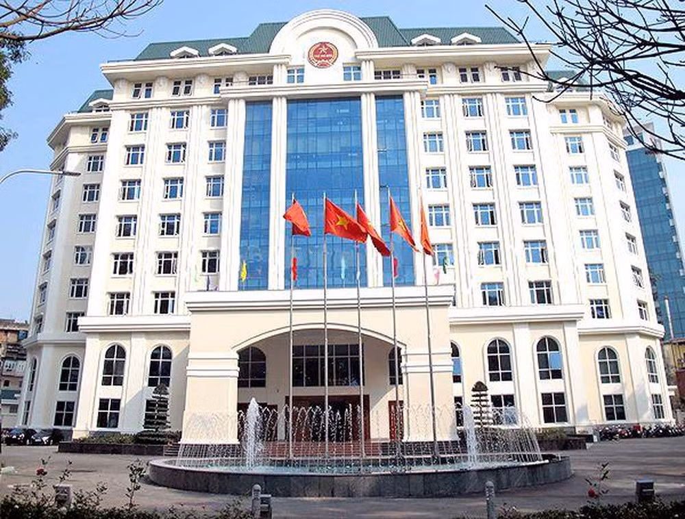 Bo nhiem 4 lanh dao qua tuoi, Tong Cuc thue noi gi?