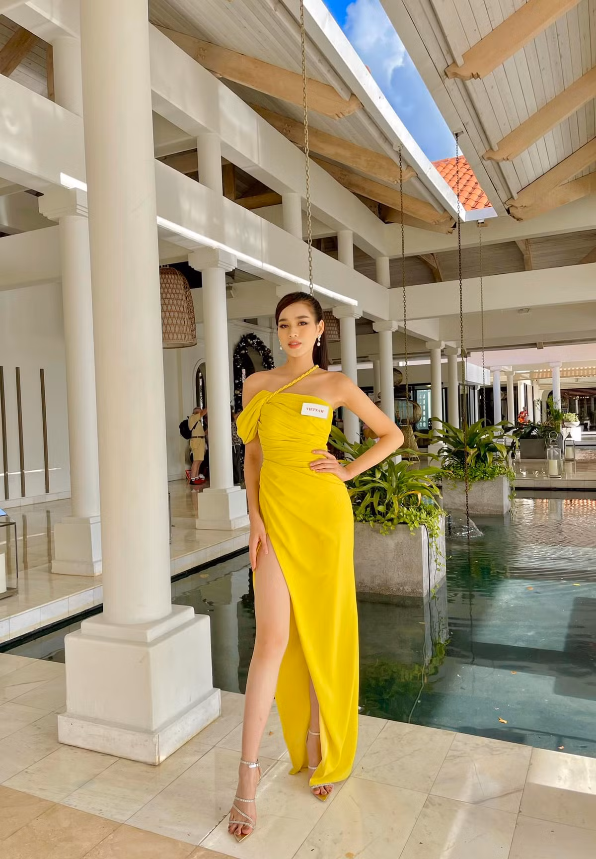 Ngoài ra, người đẹp còn lọt Top 27 phần thi tài năng.