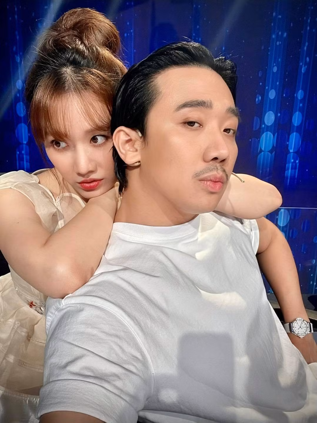 Tran Thanh - Hari Won bi “tru eo” ly hon gay buc xuc
