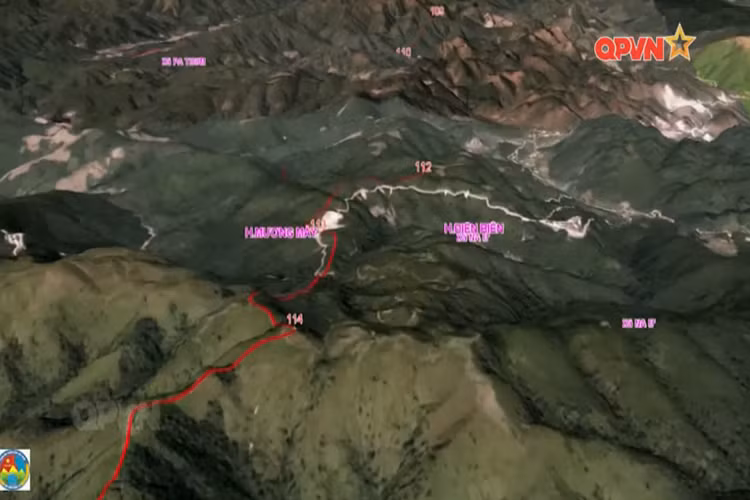 Công việc chụp trinh sát bằng các phương tiện bay không người lái (UAV) là một bước đột phá quan trọng trong công tác xây dựng cơ sở dữ liệu địa hình và bản đồ 3D có độ chính xác cao. Và để tạo nên được những tấm bản đồ 3D địa hình như trong ảnh có sự đóng góp và hy sinh rất lớn của những người lính bản đồ. Nguồn ảnh: QPVN.