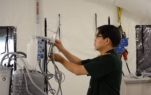 Kiểm tra thiết bị trước khi lắp đặt.