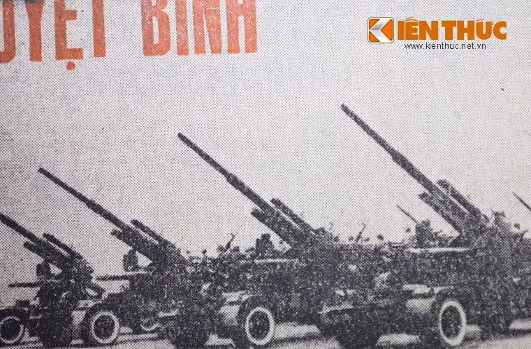 Lễ duyệt binh thu hút lực lượng lớn trong quân đội, công an, học sinh, sinh viên, công nhân, nông dân, tri thức, thiếu nhi cả nước và khách quốc tế tham dự. Ảnh: Lực lượng pháo binh hùng dũng tiến vào lễ đài.
