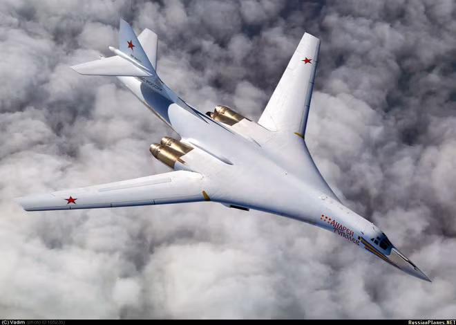 Theo báo cáo, máy bay ném bom Tu-160M được nâng cấp từ máy bay Tu-160; nhưng chất lượng giữa Tu-160 và Tu-160M tương tự như việc so sánh giữa Su-27 ra đời vào thập niên 1980 và Su-35 hiện nay.