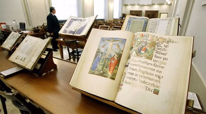 Do lưu giữ và bảo quản những tài liệu quan trọng nên Mật khố của Vatican được bảo vệ vô cùng cẩn mật.