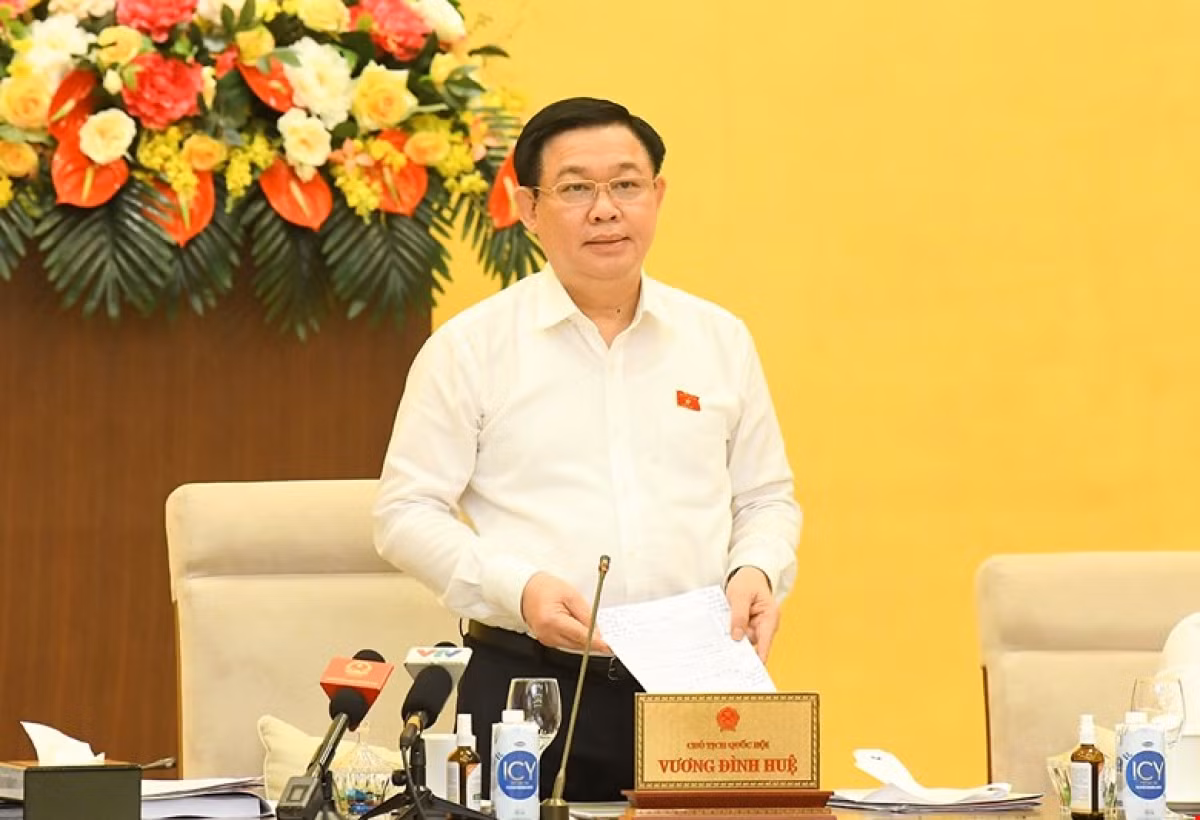 Lang phi se “hien hinh” sau giam sat toi cao cua Quoc hoi?