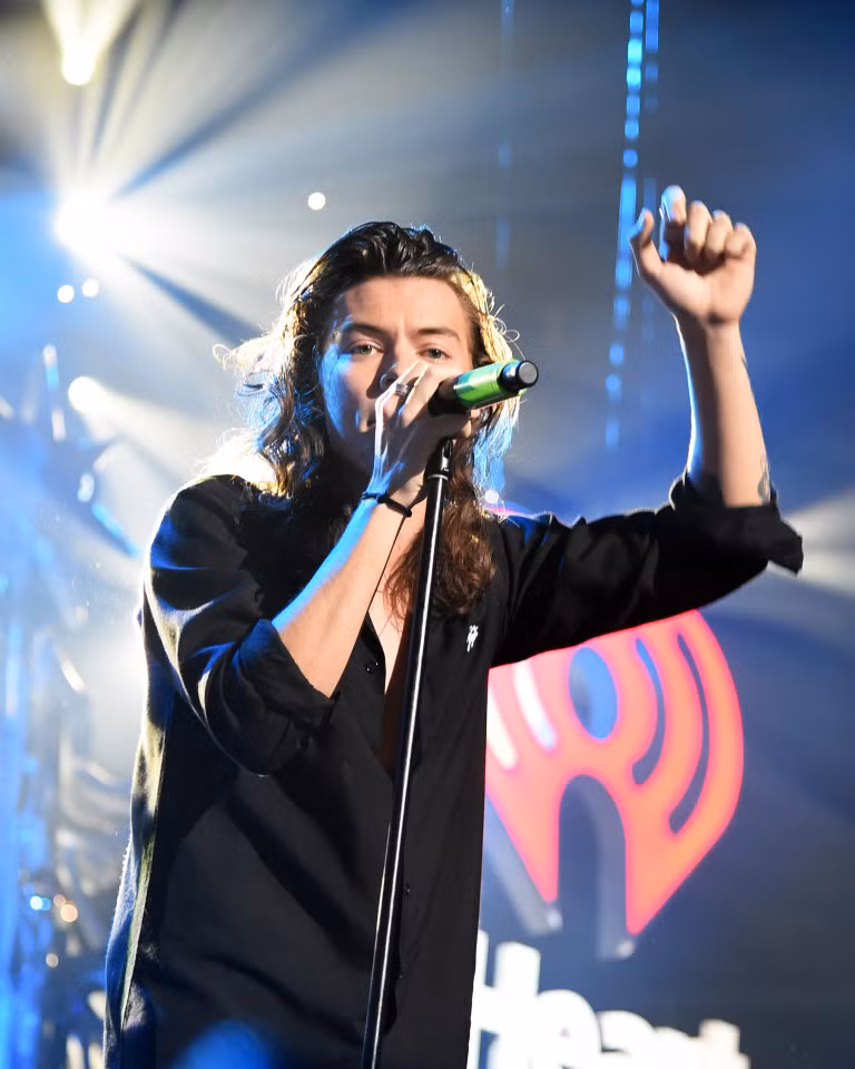 Thành viên chính của nhóm nhạc đình đám One Direction mới mua biệt thự siêu sang ở phía Tây Hollywood với giá 5,1 triệu Bảng Anh (173 tỉ).