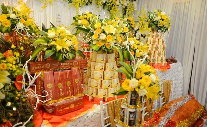 Sính lễ ăn hỏi sang chảnh của nhà trai. Ảnh: Zing.