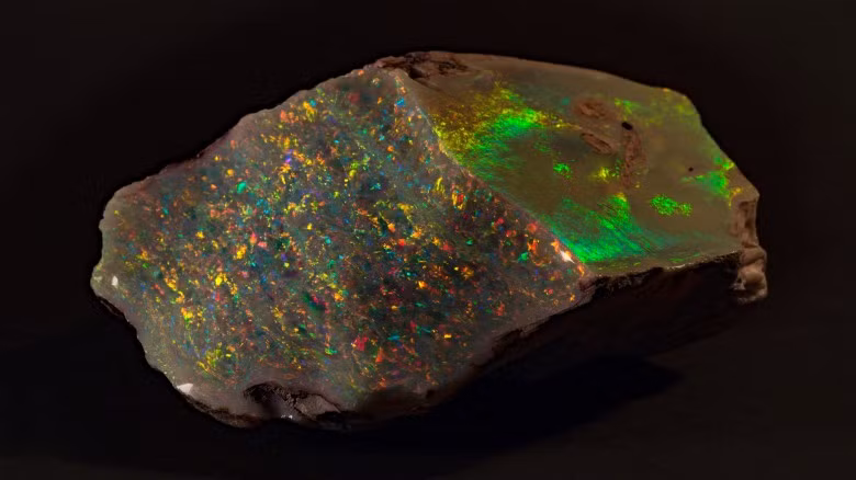 Viên ngọc mắt mèo này đầu tiên do thợ mỏ Walter Bartram phát hiện vào năm 1946 tại mỏ opal Eight Mile ở Coober Pedy, một thị trấn sa mạc nhỏ ở phía Bắc Nam Úc. Gia đình Bartram đã cất giữ viên đá suốt 60 năm cho đến khi con trai của Walter Bartram, Alan quyết định gửi gắm bảo vật của gia đình vào Bảo tàng Nam Úc.