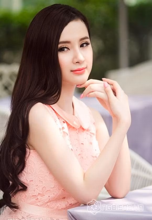 Angela Phương Trinh từng công khai "giá" một vị đại gia mời cô đi ăn tối: 20.000 USD/20 phút. Thông tin này khiến không ít người phải giật mình. Ảnh: Ngôi sao.