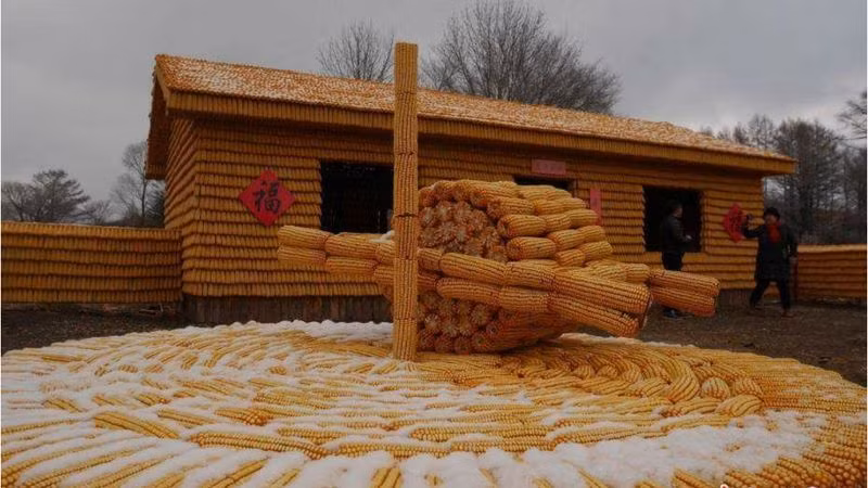 Ngôi nhà mang kiến trúc truyền thống của địa phương. (Ảnh Ilike)