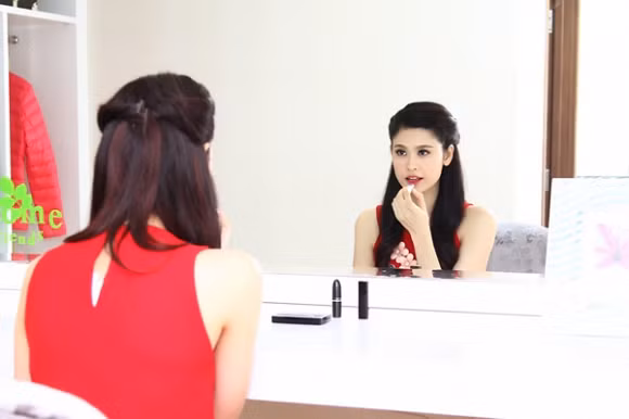 Nơi Quỳnh Anh trang điểm mỗi khi ra ngoài.