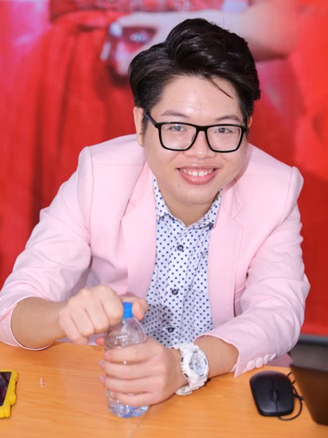 Soc: Duc Phuc phau thuat tham my dep nhu trai Han-Hinh-2