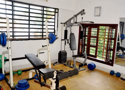 Hai vợ chồng nam ca sỹ luôn chú trọng đến sức khỏe và ngoại hình. Vì thế không thể thiếu không gian thể thao trong căn nhà.
