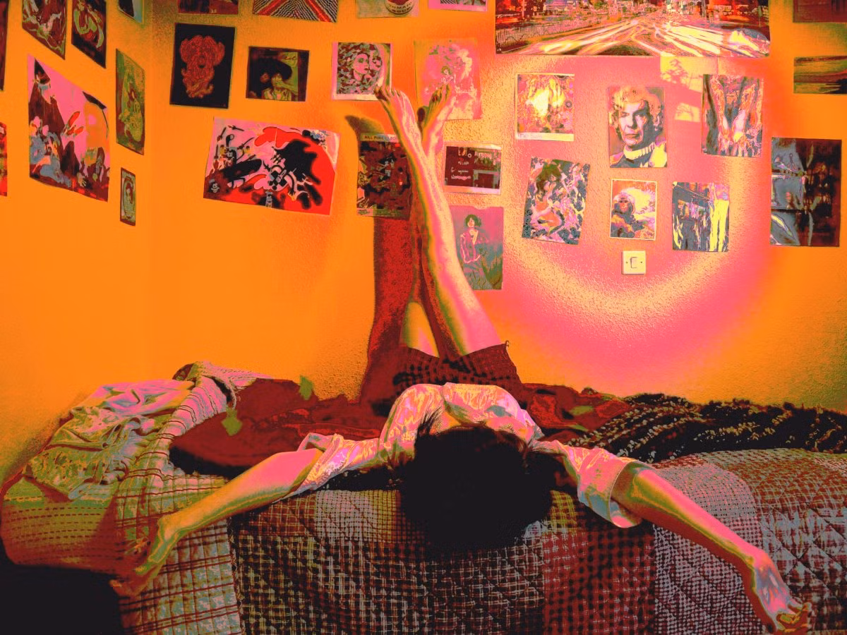 Thời điểm này, ông bắt đầu dùng thuốc kích thích như thuốc ảo giác LSD. CÓ lần ông dùng quá liều và sau đó phải trốn trong thùng rác với tình trạng sợ hãi.