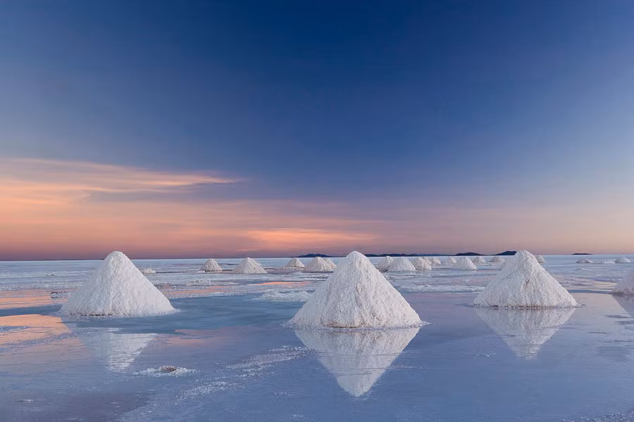 Salar de Uyuni (Bolivia) là cánh đồng muối lớn nhất thế giới 