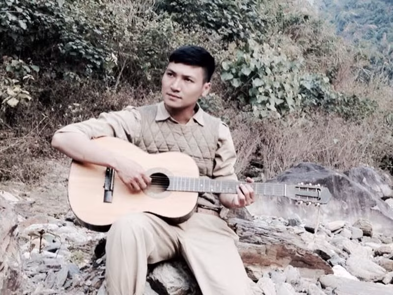 Mạnh Trường góp mặt trong nhiều bộ phim như: Hoa nở trái mùa, Bí mật tam giác vàng, Đường lên Điện Biên, Tuổi thanh xuân 2, Cả một đời ân oán, Chạy trốn thanh xuân, Tình yêu và tham vọng, Hương vị tình thân, Hồ sơ cá sấu, Đừng nói khi yêu, Sinh tử, Ngược chiều nước mắt…