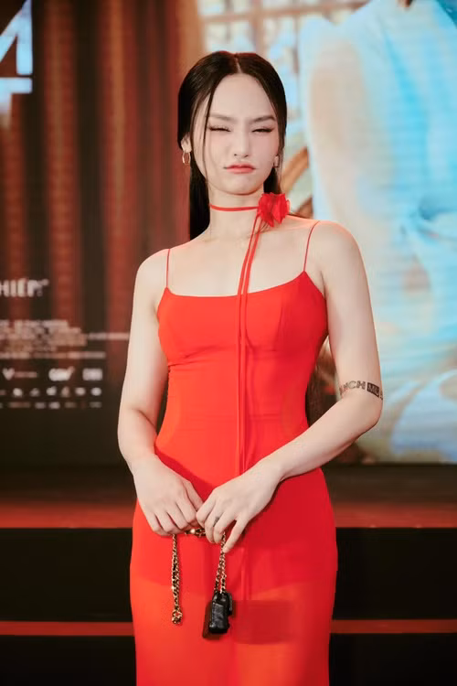 Việc Miu Lê tích cực tập luyện không phải vì bị body shaming mà vì chính sức khỏe của nữ ca sĩ.