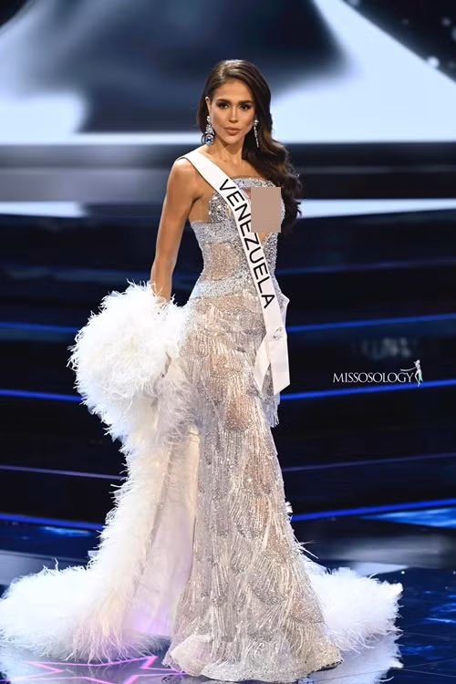 Đại Venezuela Diana Silva có màn trình diễn ở bán kết khá ổn, xứng đáng lọt vào top 5. Missosology xếp đại diện Venezuela thứ 6 trong bảng dự đoán.