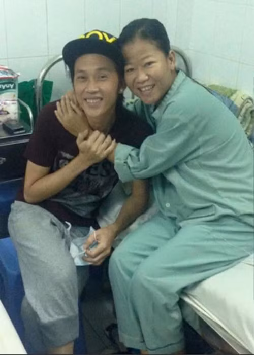 Thái Trân lạc quan chống chọi bệnh tật trước khi qua đời. Ảnh: Saostar.