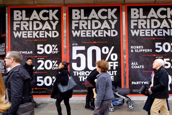 Nhung hieu lam ve ngay Black Friday