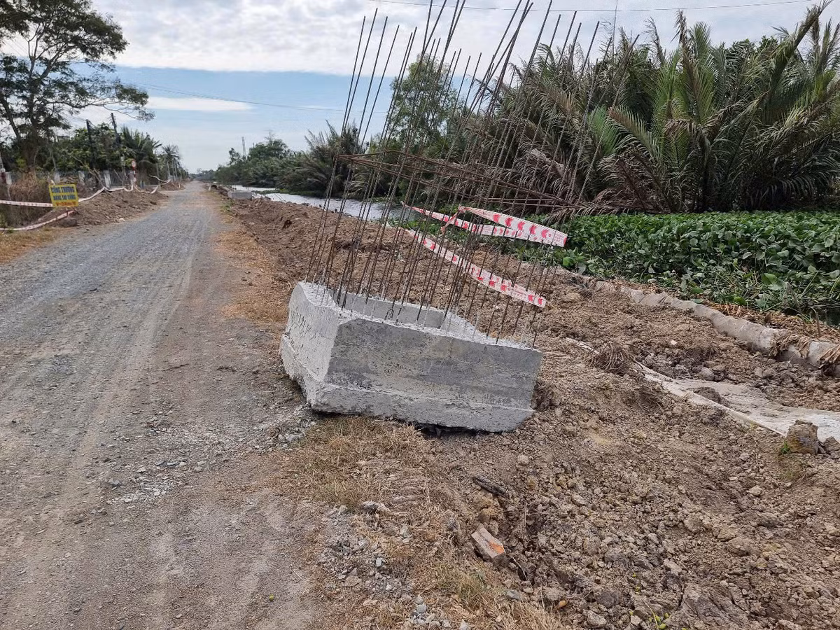 Trà Vinh: Cận cảnh công trình thi công đường Nguyễn Trung Trực nối dài - Hình 2 Tra Vinh: Can canh cong trinh thi cong duong Nguyen Trung Truc noi dai-Hinh-2