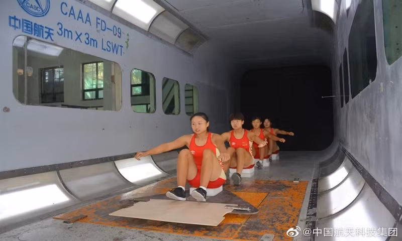 Từ lâu, các huấn luyện viên hàng đầu thế giới sử dụng cảm biến chuyển động để theo dõi cử động của vận động viên khi tập huấn.