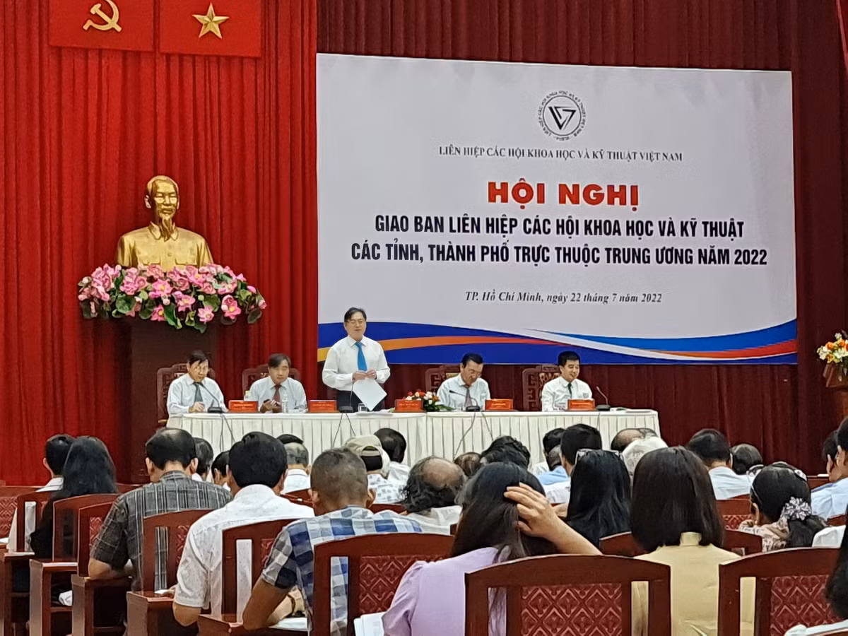 Can tao dieu kien cho tri thuc khoa hoc tham gia Tu van phan bien va giam dinh xa hoi