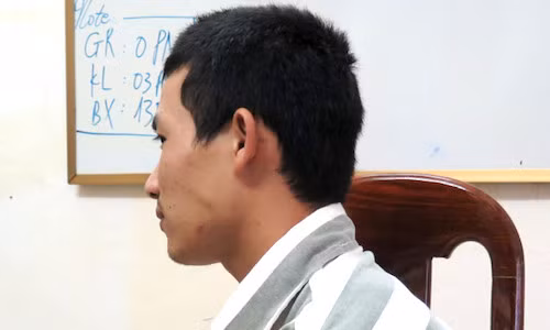 Mua thuốc lắc dùng dần, bạn gái lén lấy đi bán và cái kết... Mua thuoc lac dung dan, ban gai len lay di ban va cai ket...