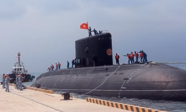 He mo viec tuyen chon thuy thu tau ngam Kilo Viet Nam