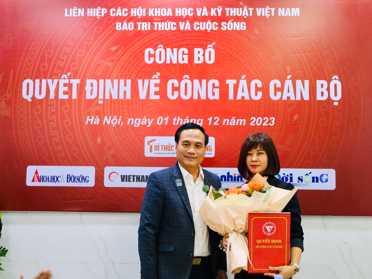 Bo nhiem Ba Nguyen Thi Mai Huong giu chuc Tong bien tap Bao Tri thuc va Cuoc song