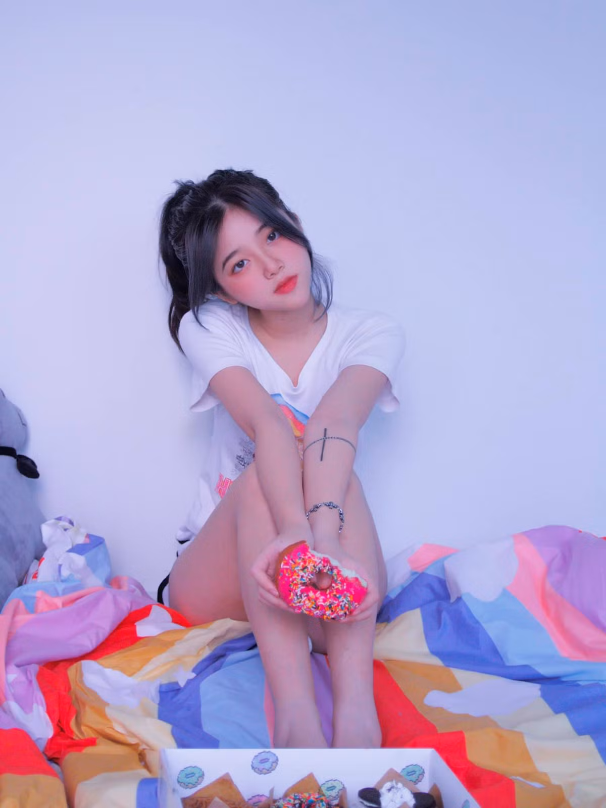 Ngoài gương mặt xinh đẹp, body nuột nà của Khánh Ly cũng khiến nhiều người trầm trồ.